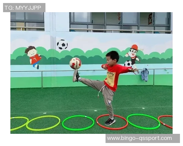 物理兵双足球的奇妙冒险与科学探索之旅 物理兵双足球的奇妙冒险与科学探索之旅