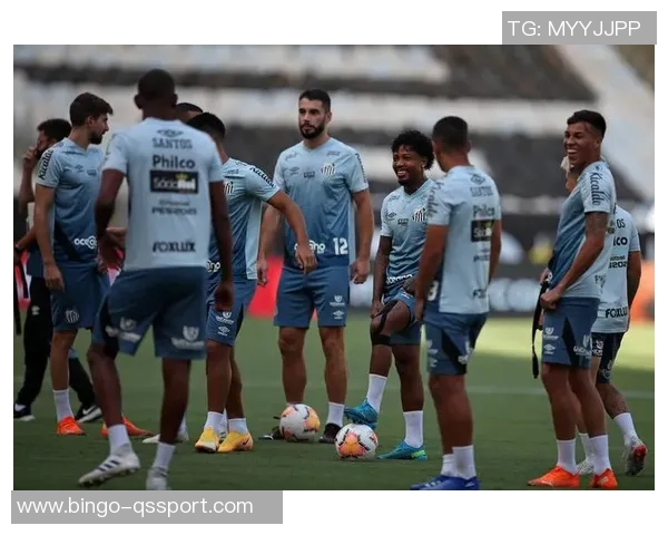 解放杯足球赛激战正酣各队争夺荣耀与梦想的巅峰对决