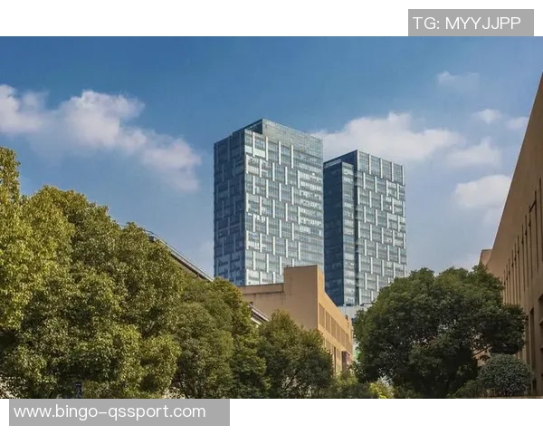 虹口足球场龙之梦嬉水乐园盛夏狂欢活动邀您共度清凉时光 虹口足球场龙之梦嬉水乐园盛夏狂欢活动邀您共度清凉时光